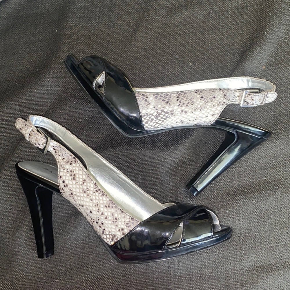 Bandolino heels worn once for an event